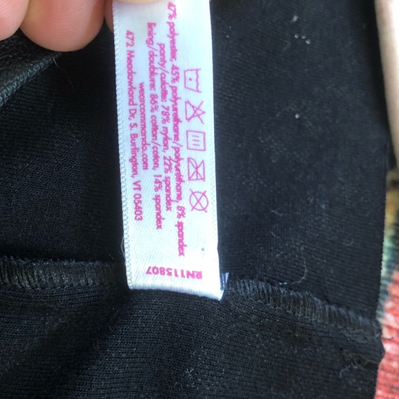 Commando | Faux Leather Bodysuit - Picture 9 of 9